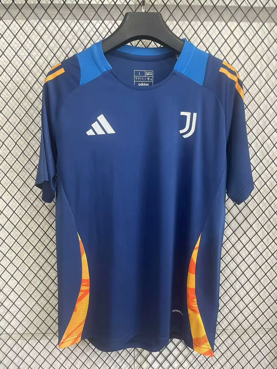 2025/26 Juventus Pre-match Training Uniform Football Jersey