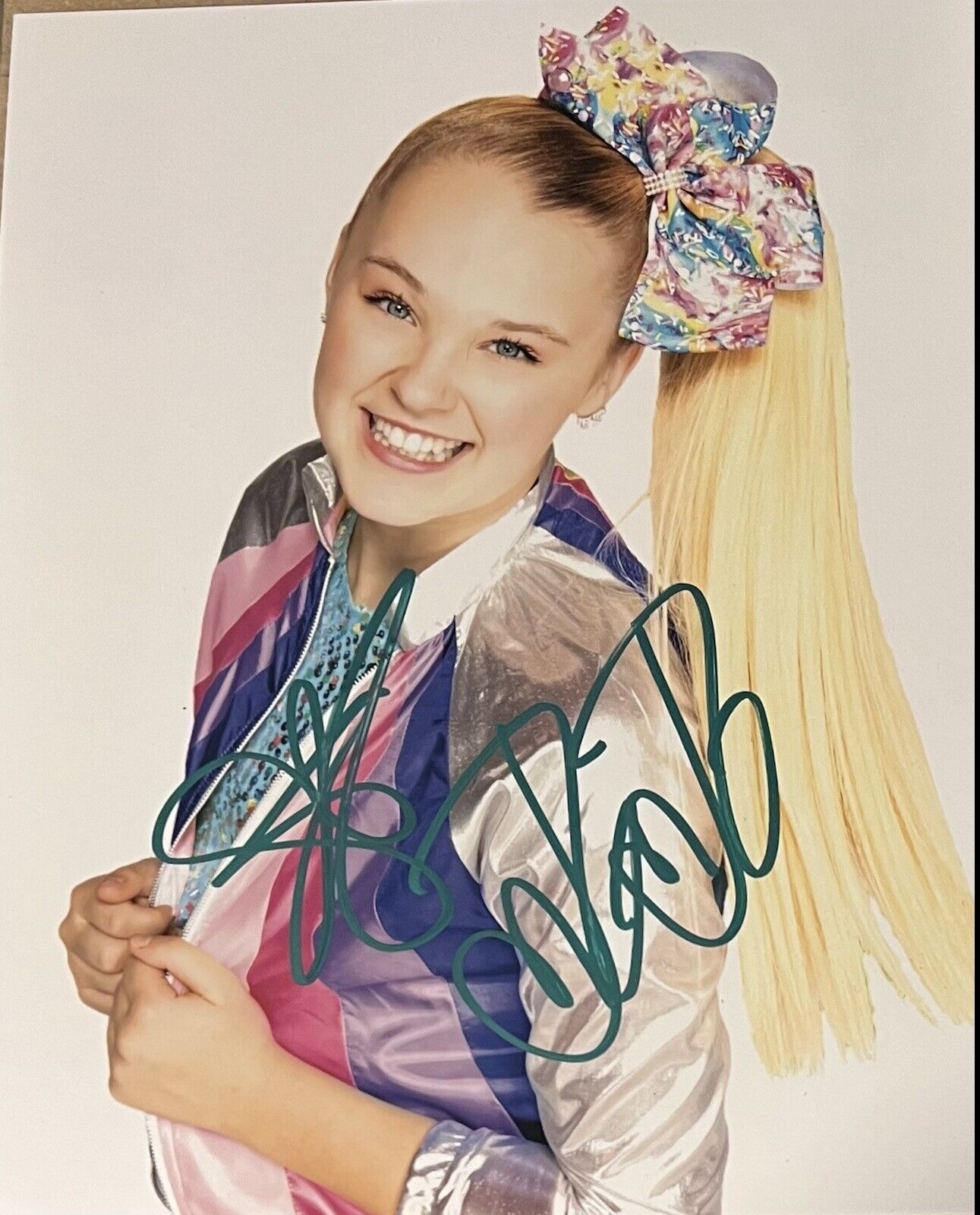 JoJo Siwa signed autographed 8x10 Color Photo Poster painting