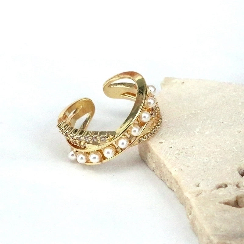 Vintage Style Luxurious Minimalist Butterfly Copper Plating Inlay Pearl Zircon Gold Plated Open Rings