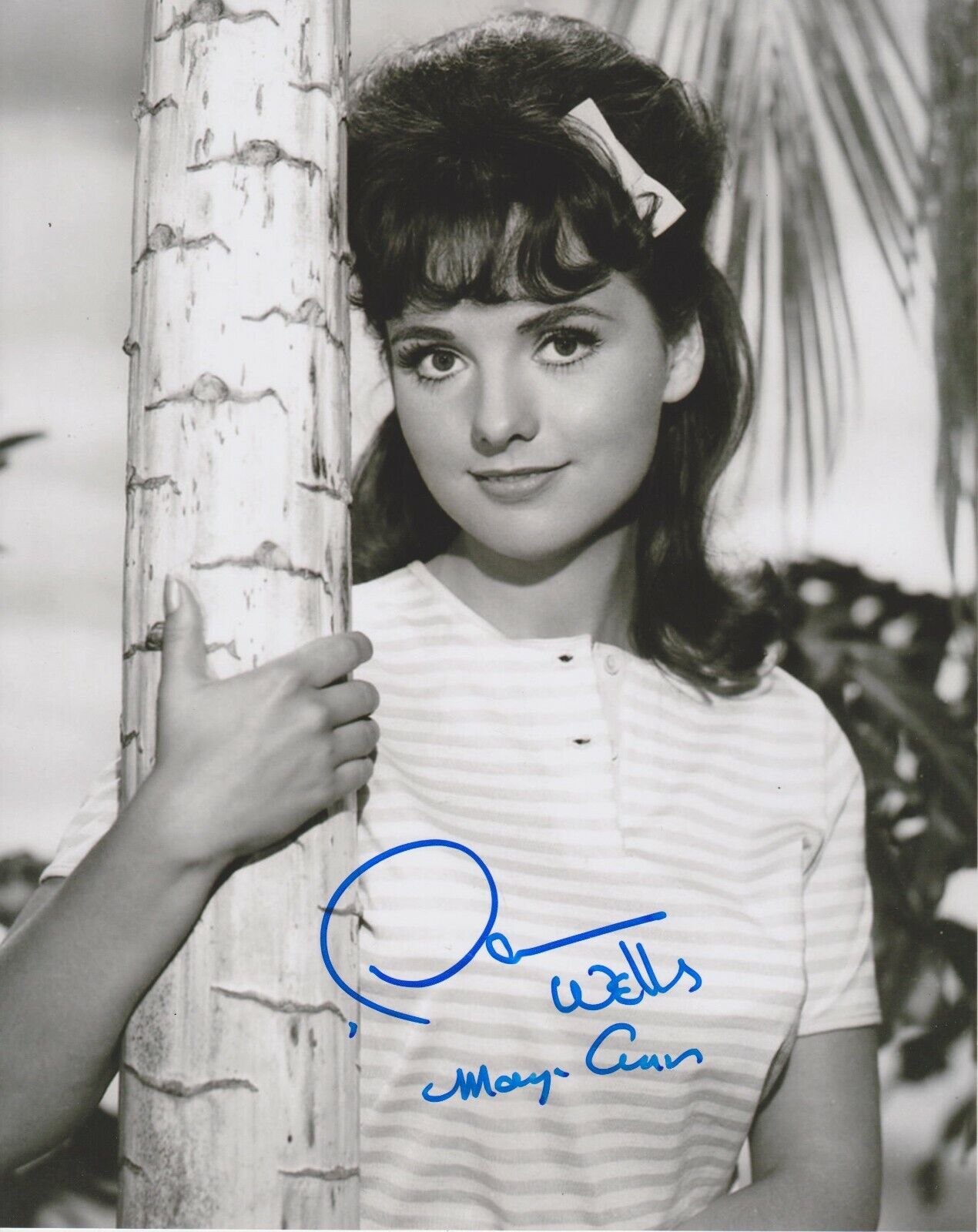 Dawn Wells Signed 8x10 Photo Poster painting #7 - Gilligan's Island Babe - SEXY!!!