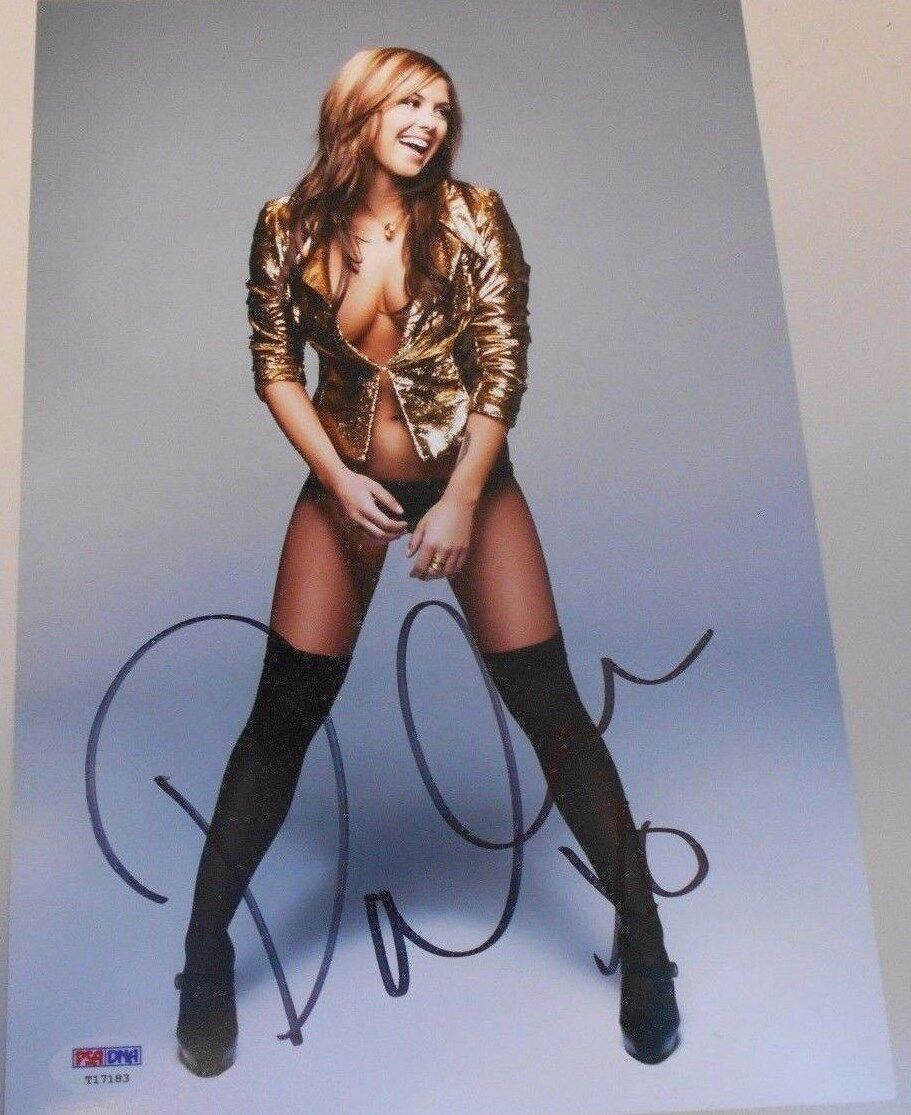 BRITTNEY PALMER UFC - SUPER HOT Photo Poster painting * AUTOGRAPHED 8.5 X 12 PSA-DNA CERTIFIED