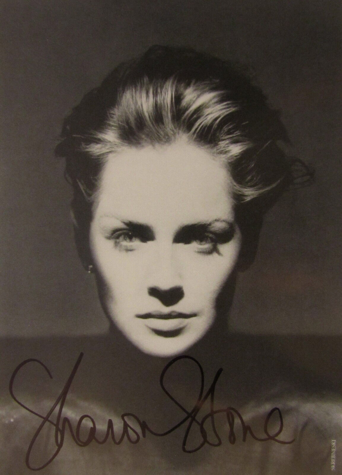 SHARON STONE AUTOGRAPHED 5x7 Photo Poster painting w/COA CASINO TOTAL RECALL BASIC INSTINCT