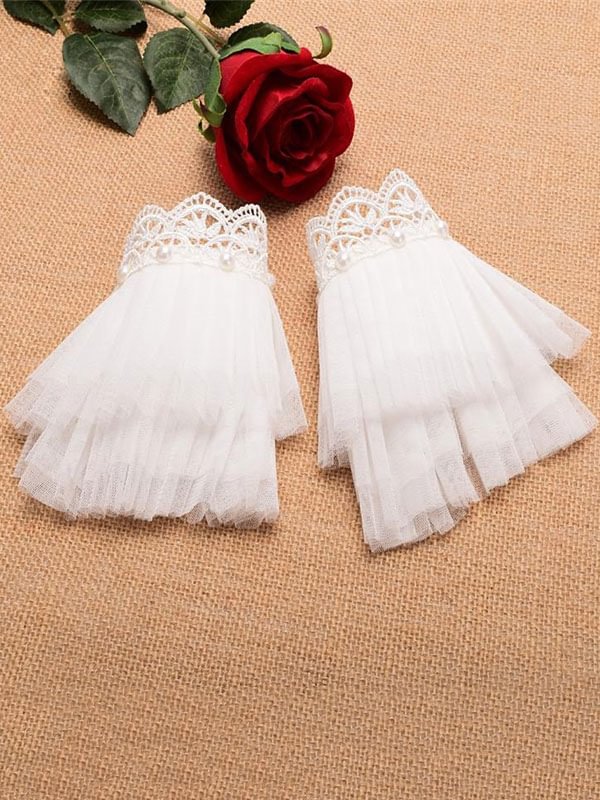 White  Lolita Wedding Cuffs Lace Tulle Layered Lolita Gloves With Chains Novameme