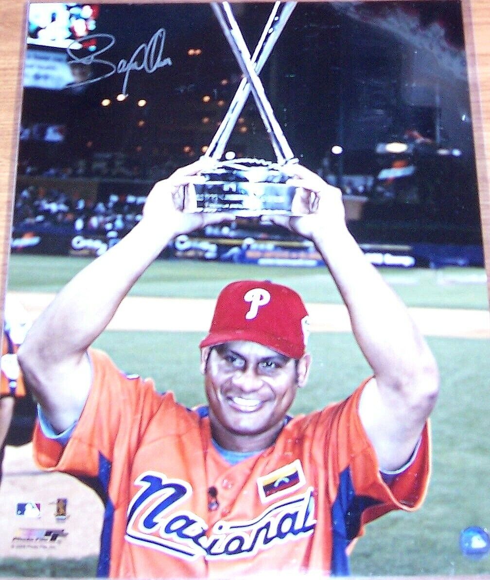 Bobby Abreu autographed signed Phillies 2005 Home Run Derby 16x20 poster Photo Poster painting