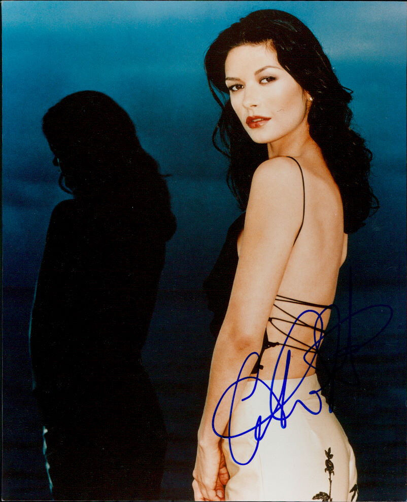 Catherine Zeta-Jones signed authentic 8x10 Photo Poster painting COA