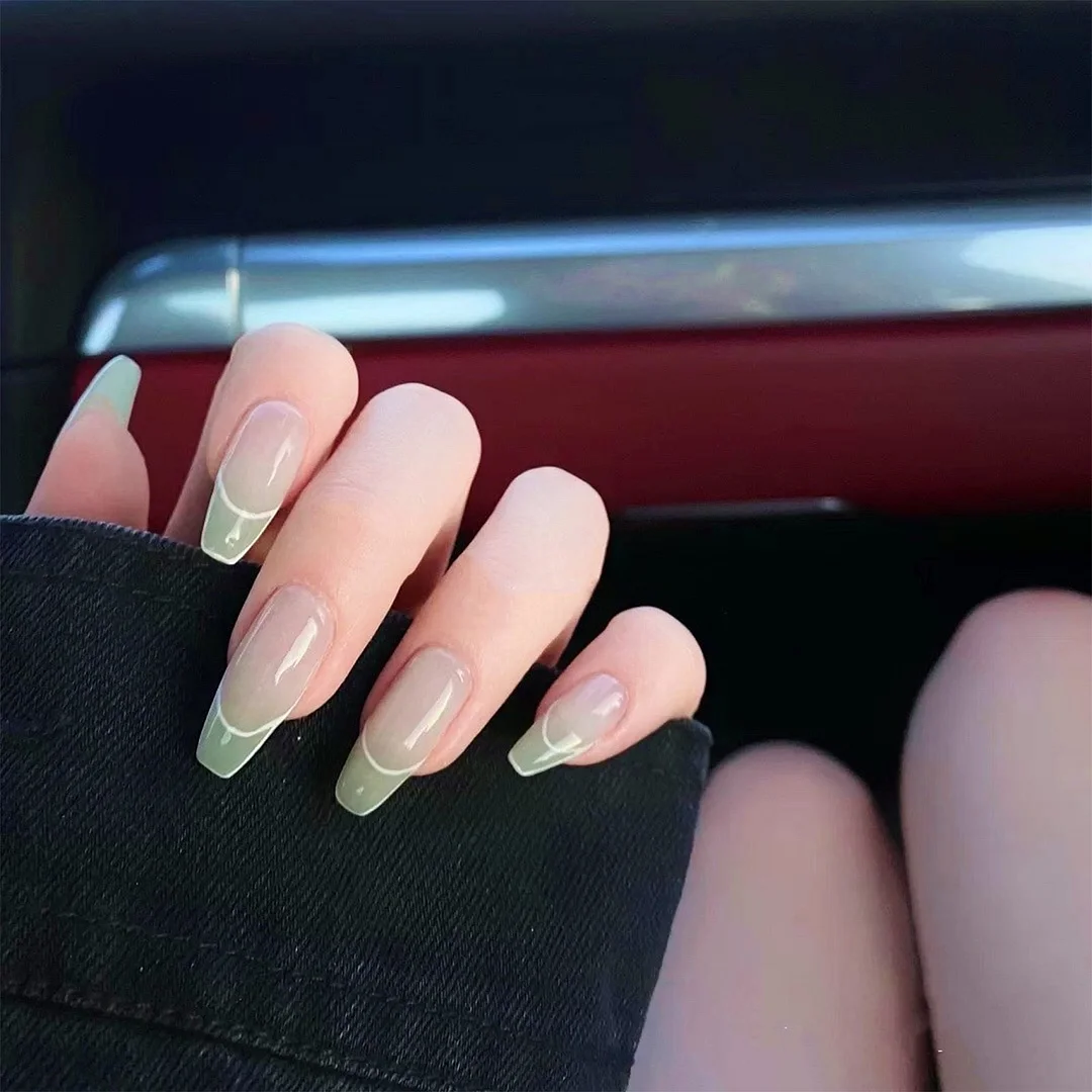 24pcs Light Green Mid-length Ballet Wearable Fake Nails press on Fresh Suitable Girl Woman Summer Decoration Fingernail tips 0917