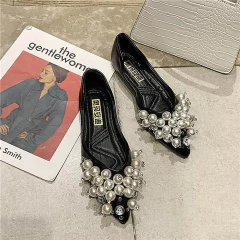 Elegant Ladies Pointed Flat Shoes 2024 Spring Shallow Water Drill Pearl Buckle Soft Bottom Plus Size Comfortable Women's Shoes LANFUBEISI