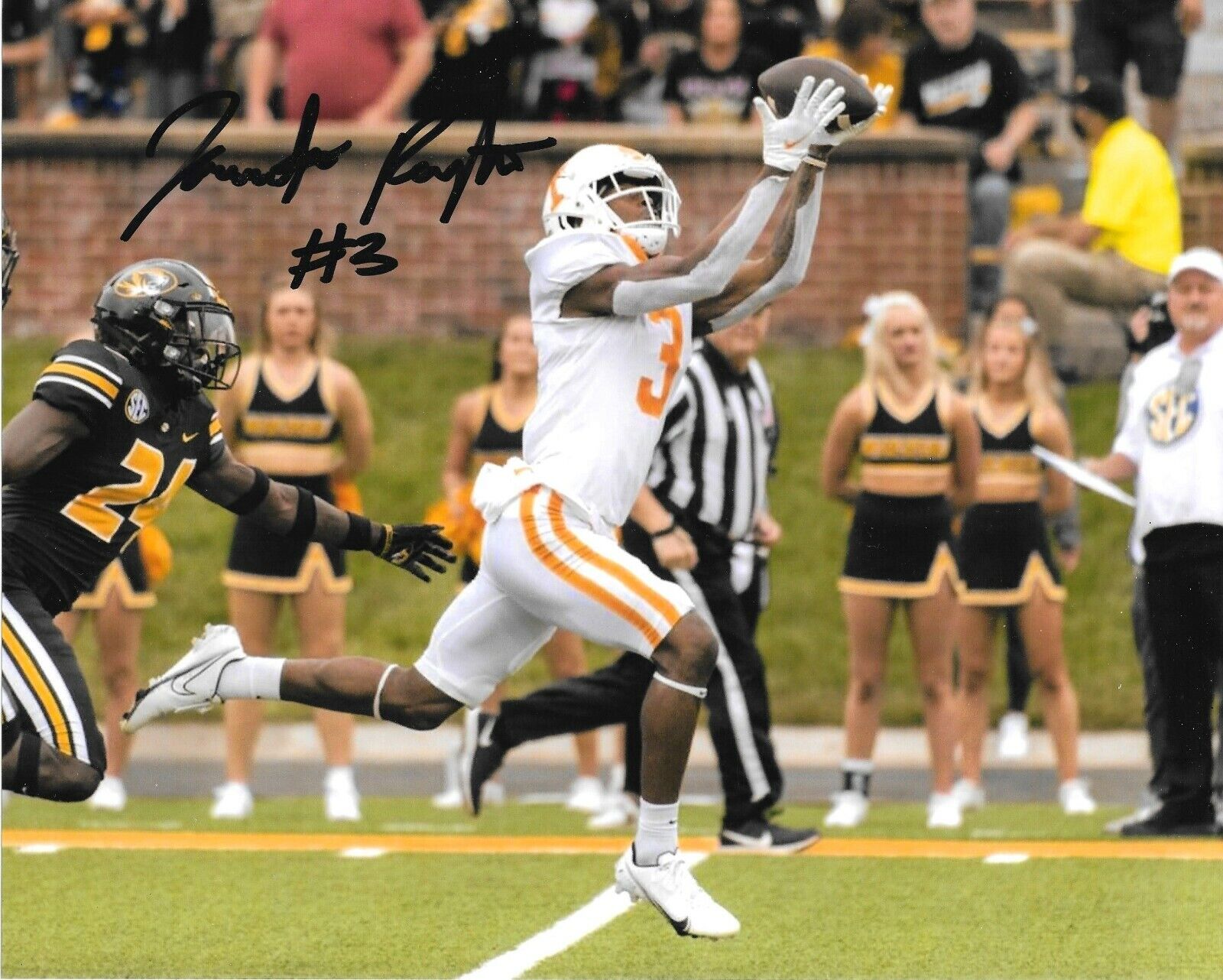 JaVONTA PAYTON HAND SIGNED TENNESSEE VOLUNTEERS 8X10 Photo Poster painting W/COA