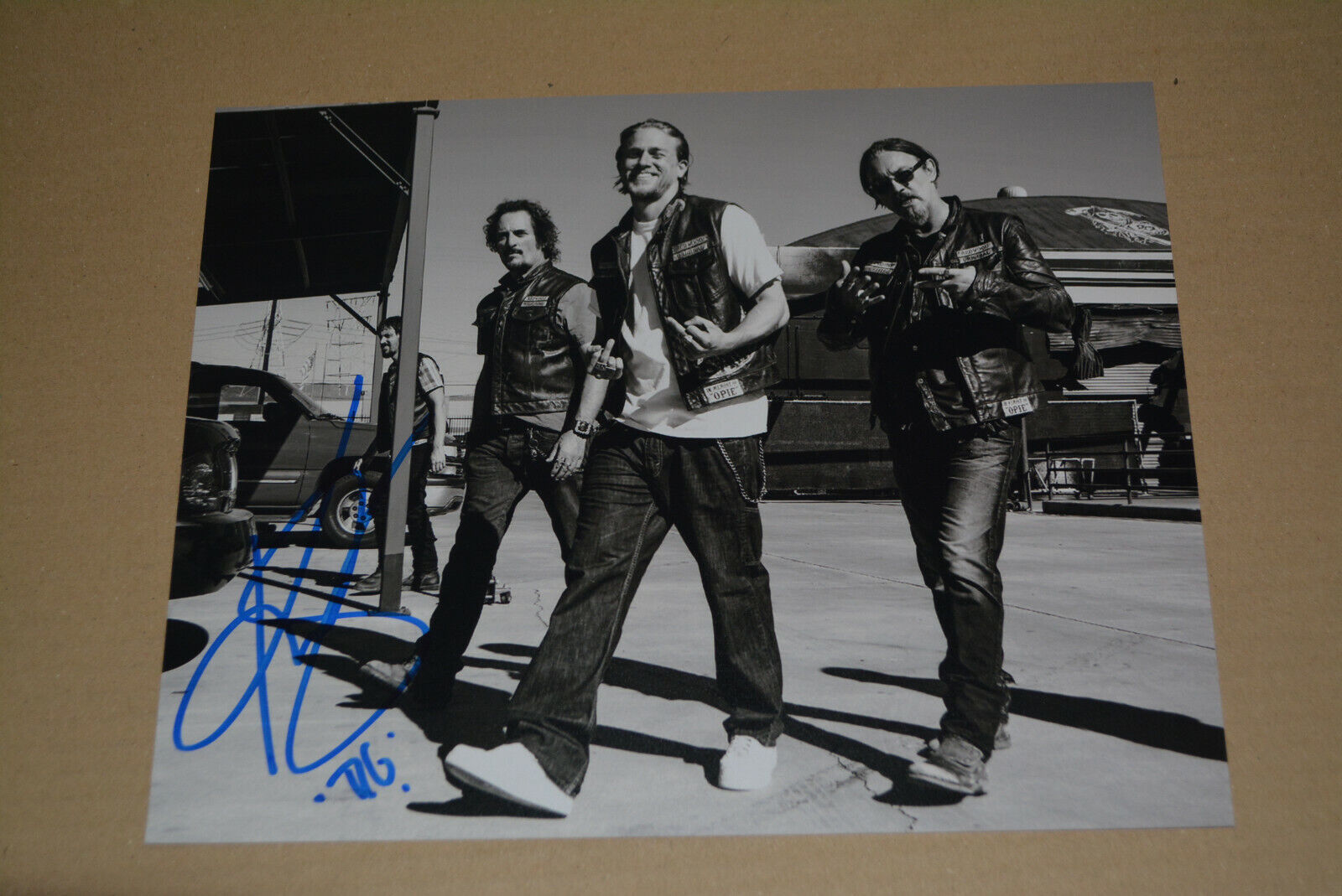 KIM COATES signed autograph In Person 8x10 (20x25 cm) SONS OF ANARCHY