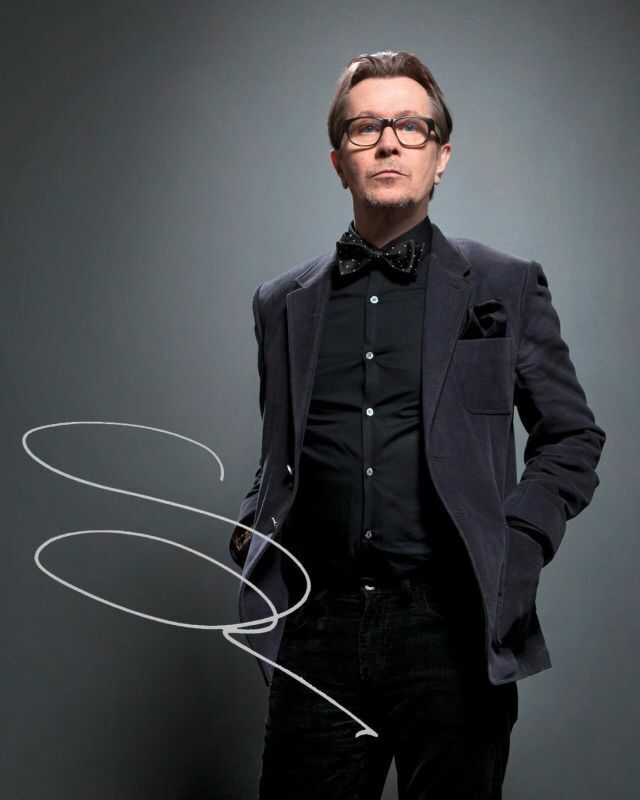 Gary Oldman Autograph Signed Photo Poster painting Print