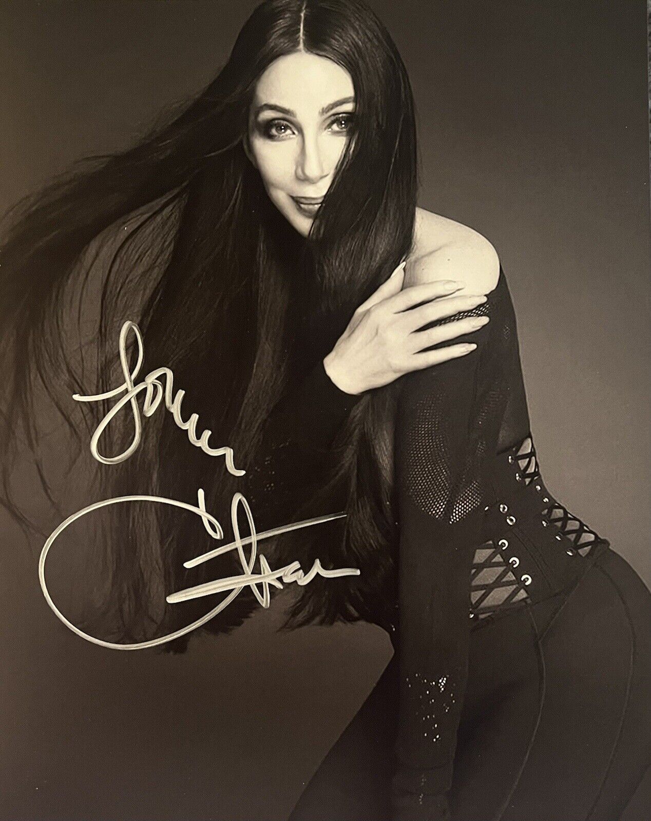 Cher Signed Autographed Photo Poster painting 8x10 Color Photo Poster painting Sexy