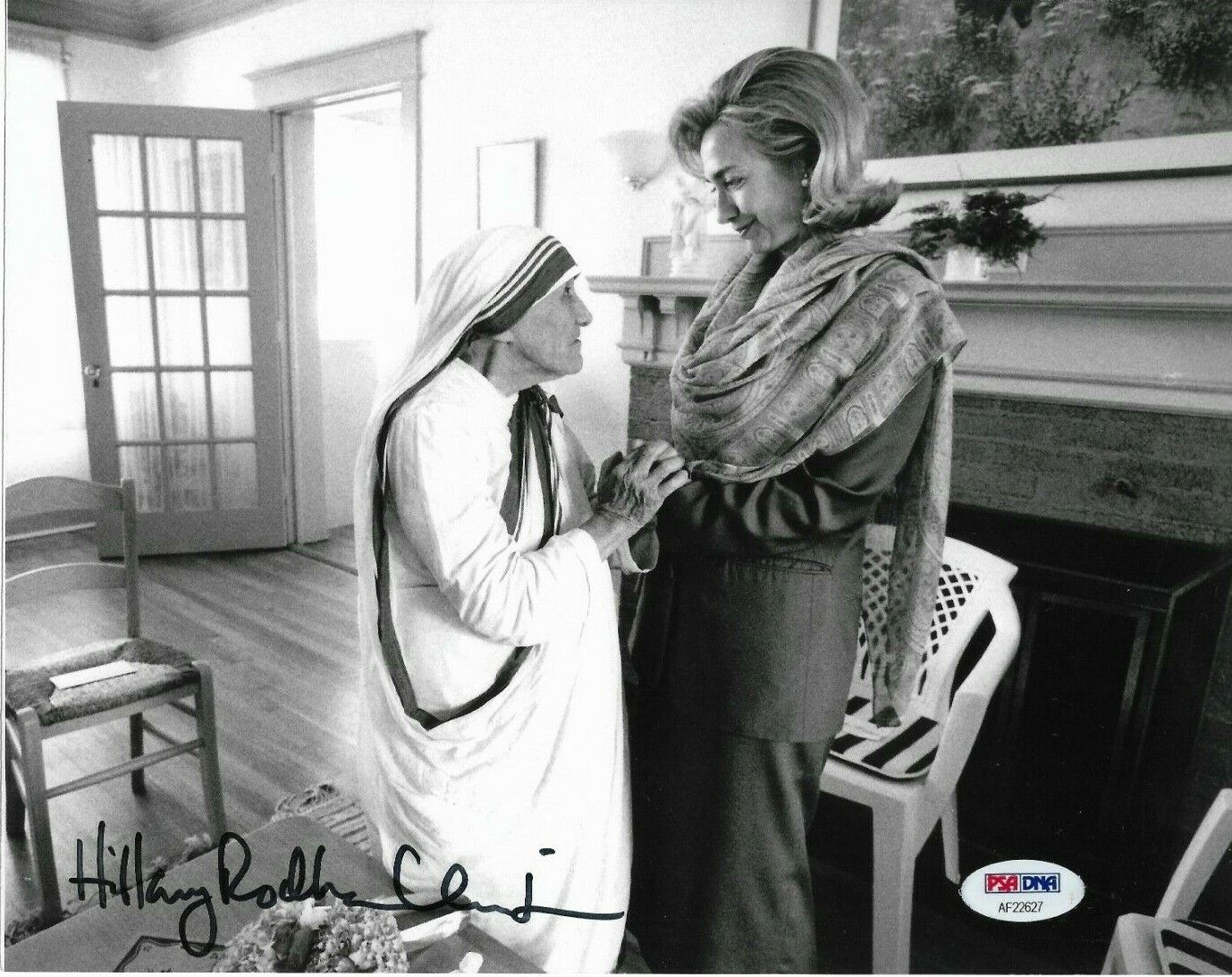 HILLARY RODMAN CLINTON HAND SIGNED AUTOGRAPHED 8X10 Photo Poster painting WITH PSA/DNA COA RARE