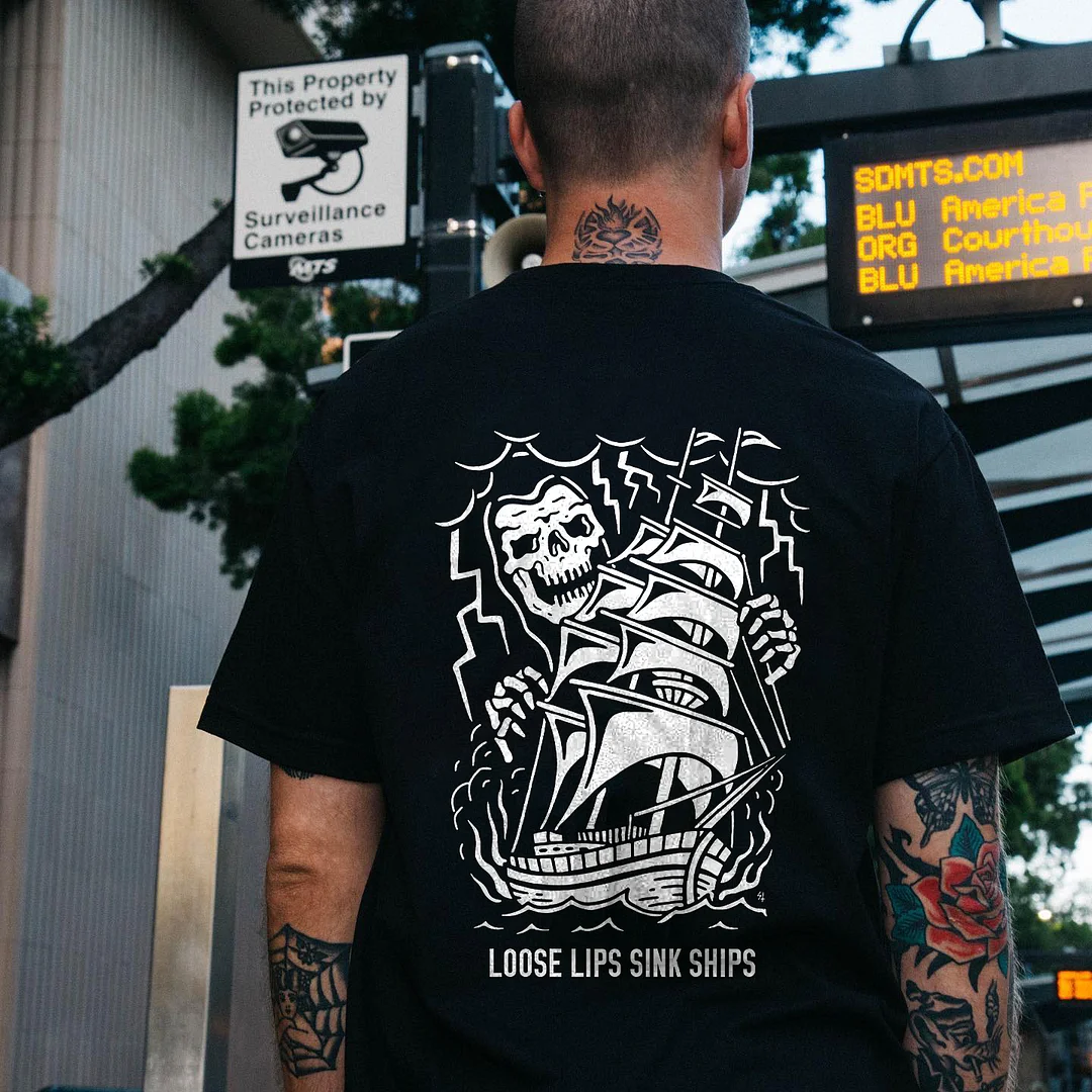 Loose Lips Sink Ships Printed Skeleton Men's T-shirt -  