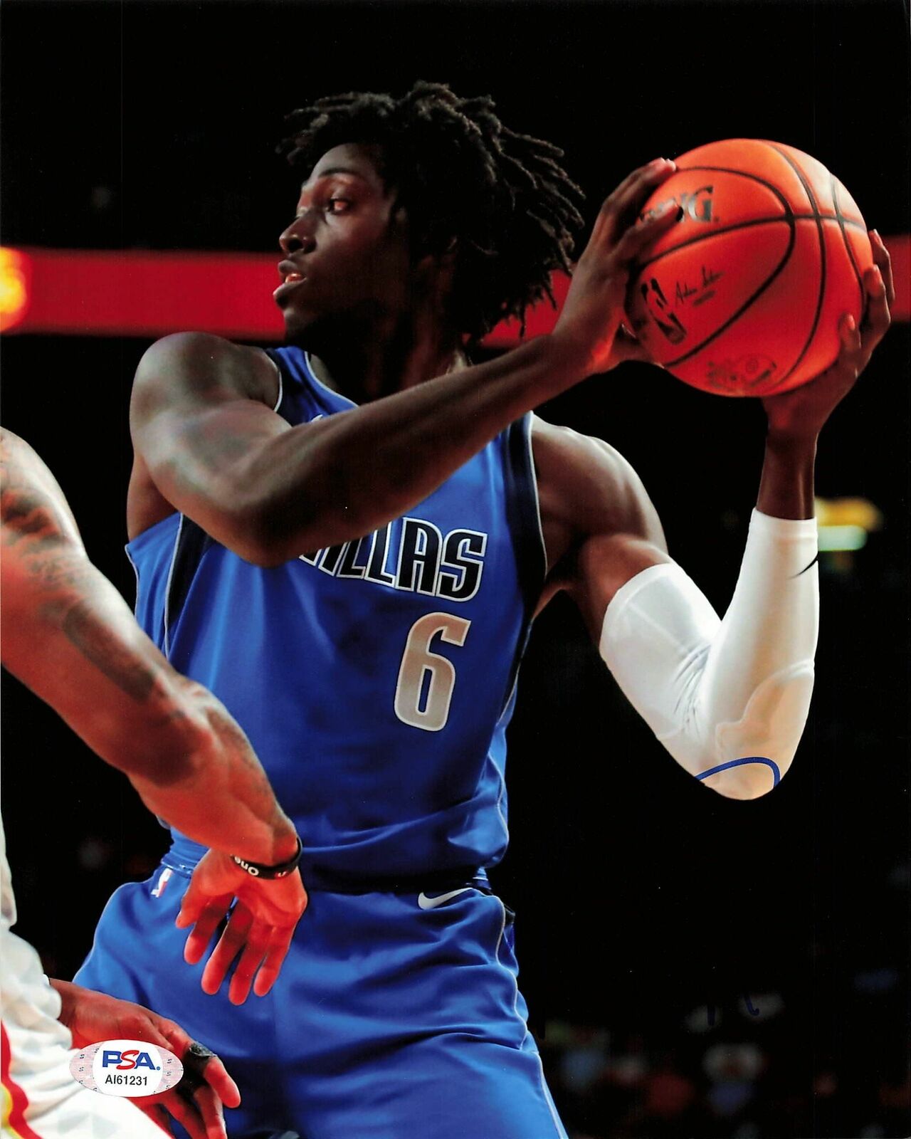 JOHNATHAN MOTLEY signed 8x10 Photo Poster painting PSA/DNA Dallas Mavericks Autographed