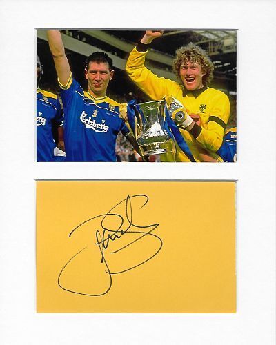 Lawrie Sanchez Wimbledon genuine authentic autograph signature and Photo Poster painting AFTAL