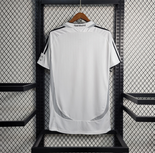 Retro 2006/2007 Real Madrid Home Football Shirt Thai Quality