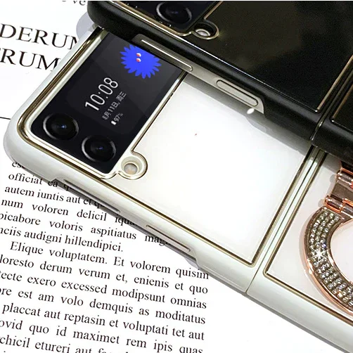 Suitable For Samsung Z flip3/4 Folding Heart Diamond Inlaid Mobile Phone Case