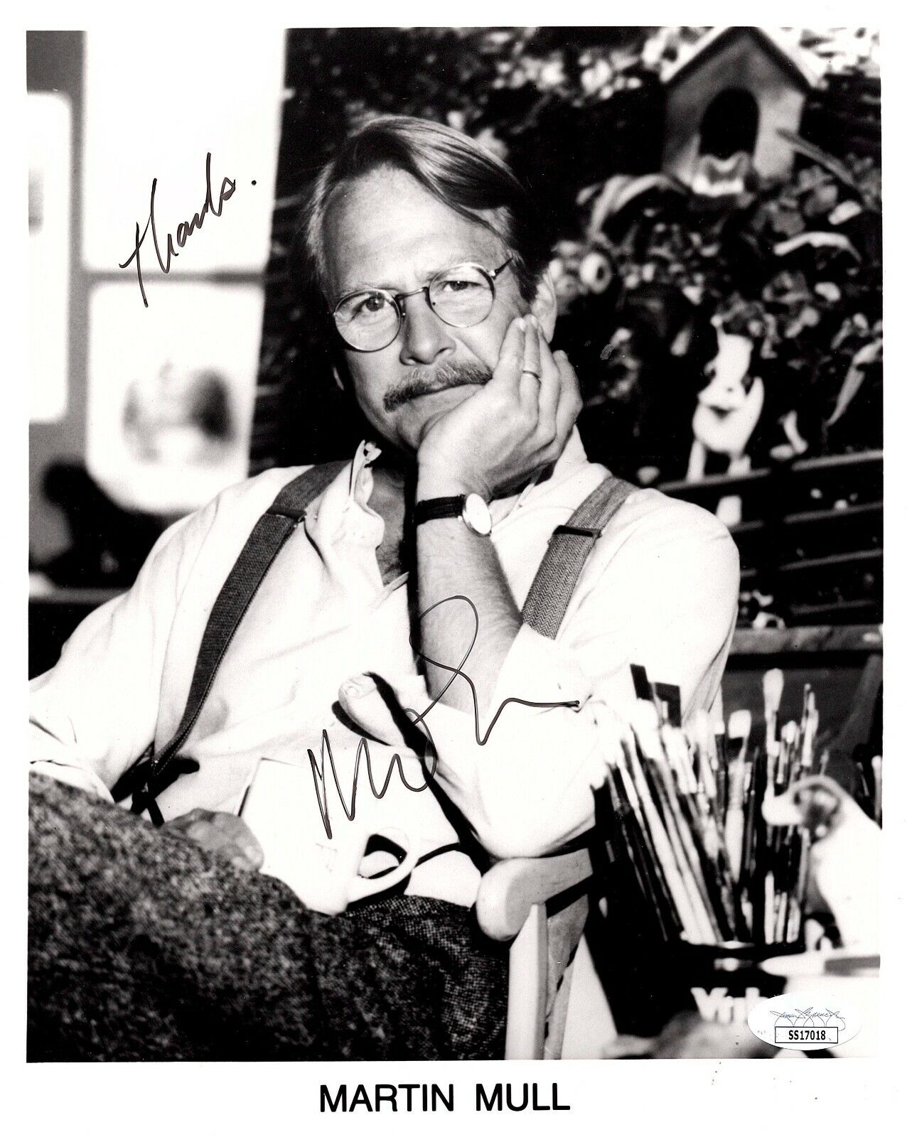 MARTIN MULL Autograph SIGNED 8x10 Photo Poster painting Comedian Mary Hartman JSA CERTIFIED