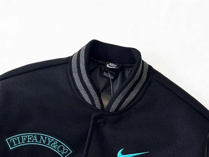 ☆Nike x Tiffany & Co.☆ナイキ×ティファニーのVARSITY JACKET ジェームズ ジャケット コート