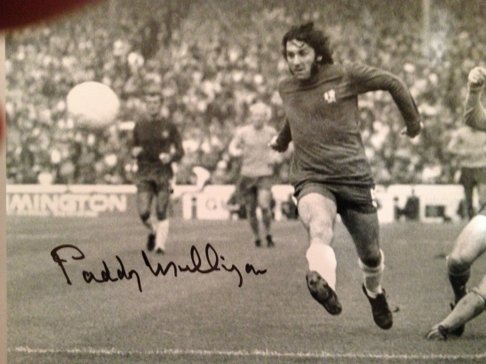 PADDY MULLIGAN - FORMER CHELSEA FOOTBALLER - EXCELLENT SIGNED B/W Photo Poster paintingGRAPH