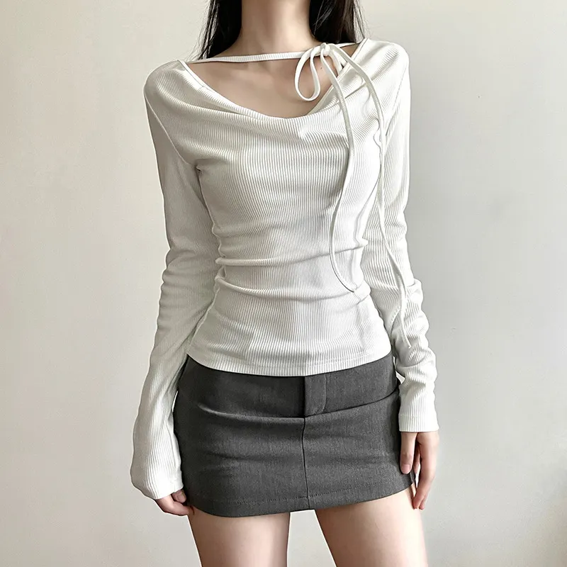Brownm 2024 Winter New Women's Solid Color Slimming Fashion Sexy V-Neck Long Sleeve Strap T-Shirt