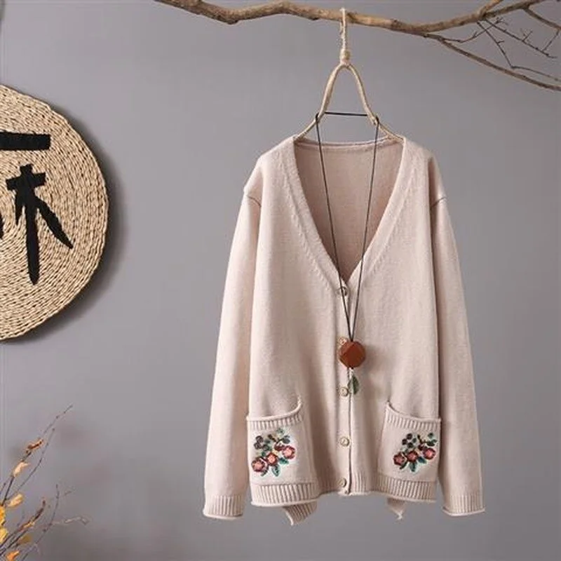 Spring and autumn fashion ladies new sweater cardigan women loose embroidery printing long-sleeved v-neck knitted sweater casual