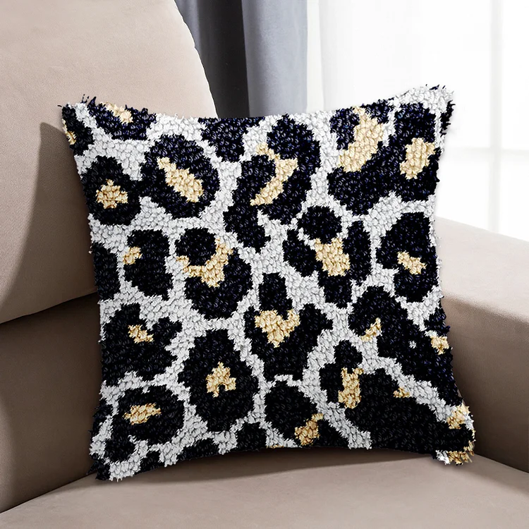 Black Leopard Print Pillowcase Latch Hook Kits for Adult, Beginner and Kid veirousa