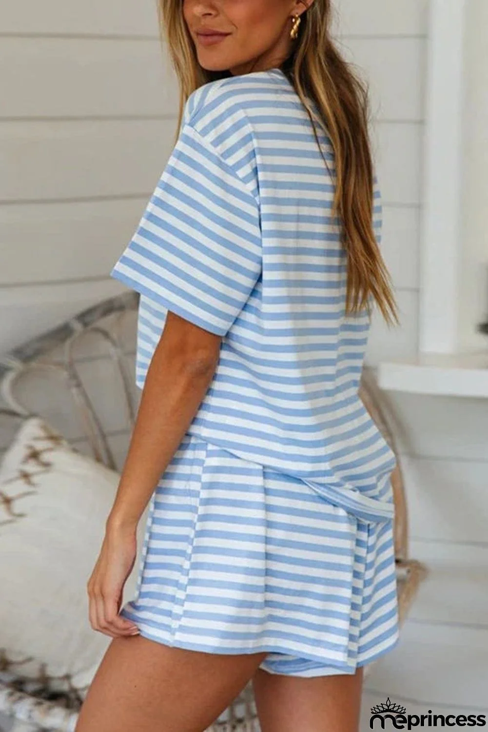 Stripe Print T-shirt and Elastic Waist Shorts Set