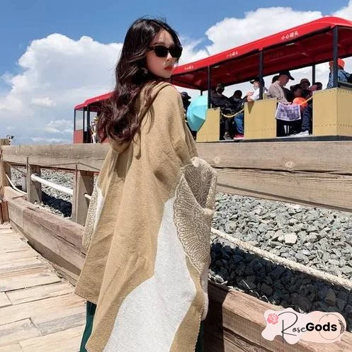 New Autumn and Winter Ethnic Scarf for Women Tibet Cloak Thickened Desert Cloak