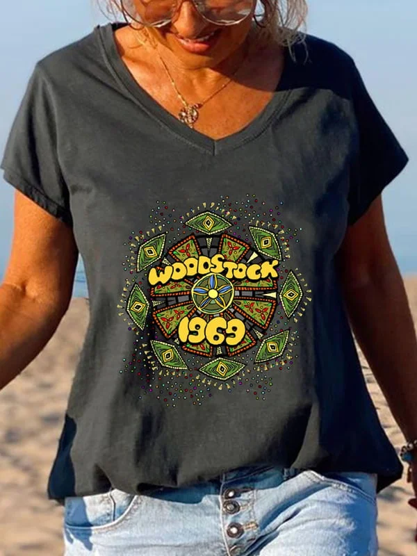 Hippie Vintage Woodstock 1969 T-Shirt