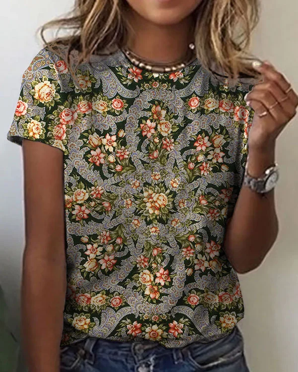 Women's Mandala Floral Pattern Crew Neck T-shirt