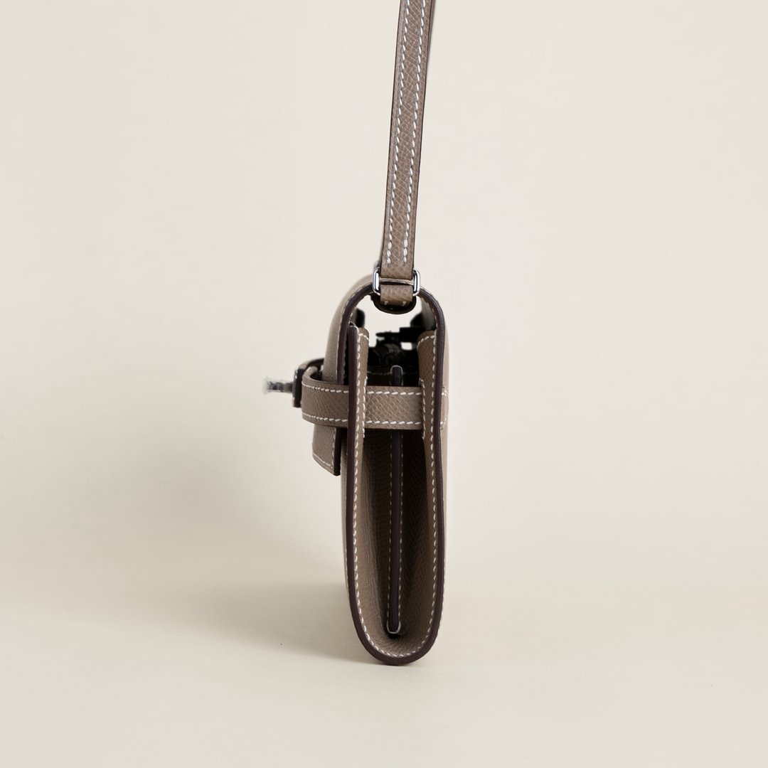 Kelly to go Epsom  CK18 Etoupe PHW