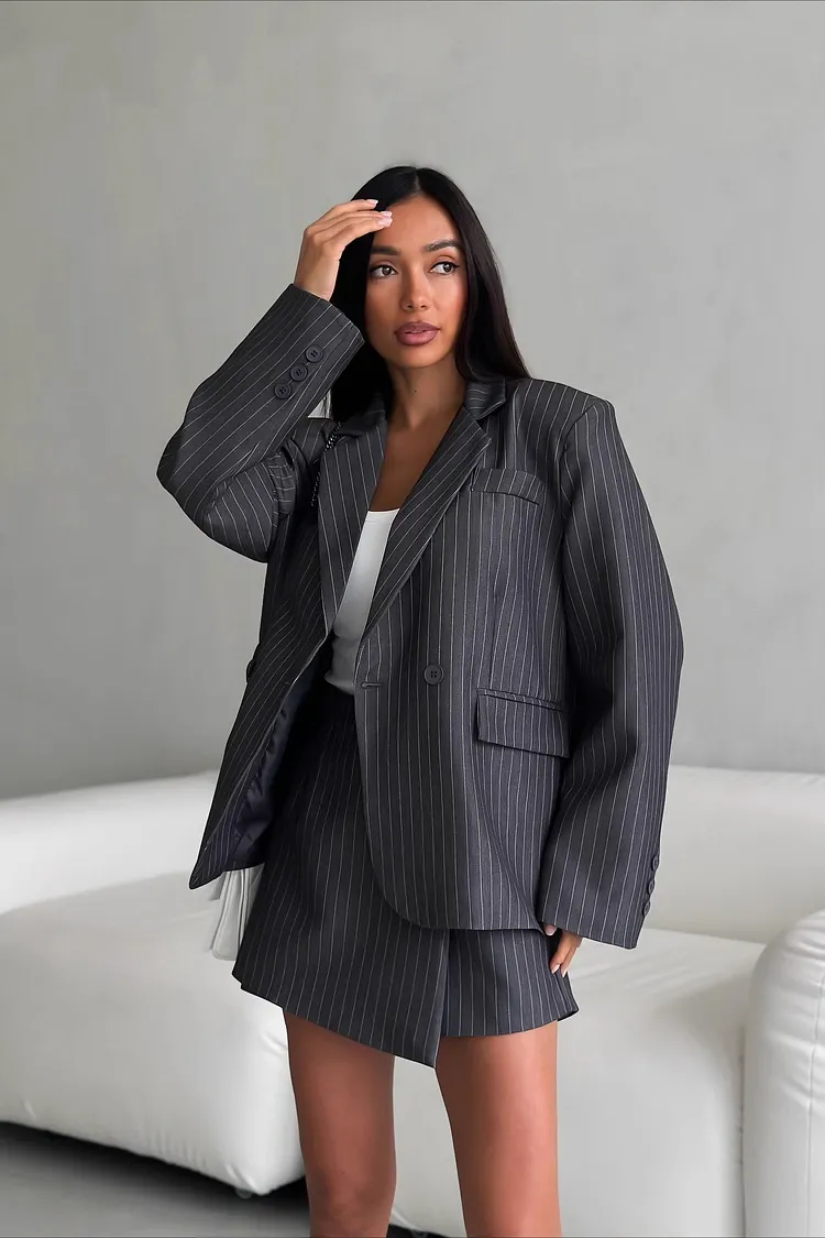 Elegant Blazer Two Piece Shorts Set
