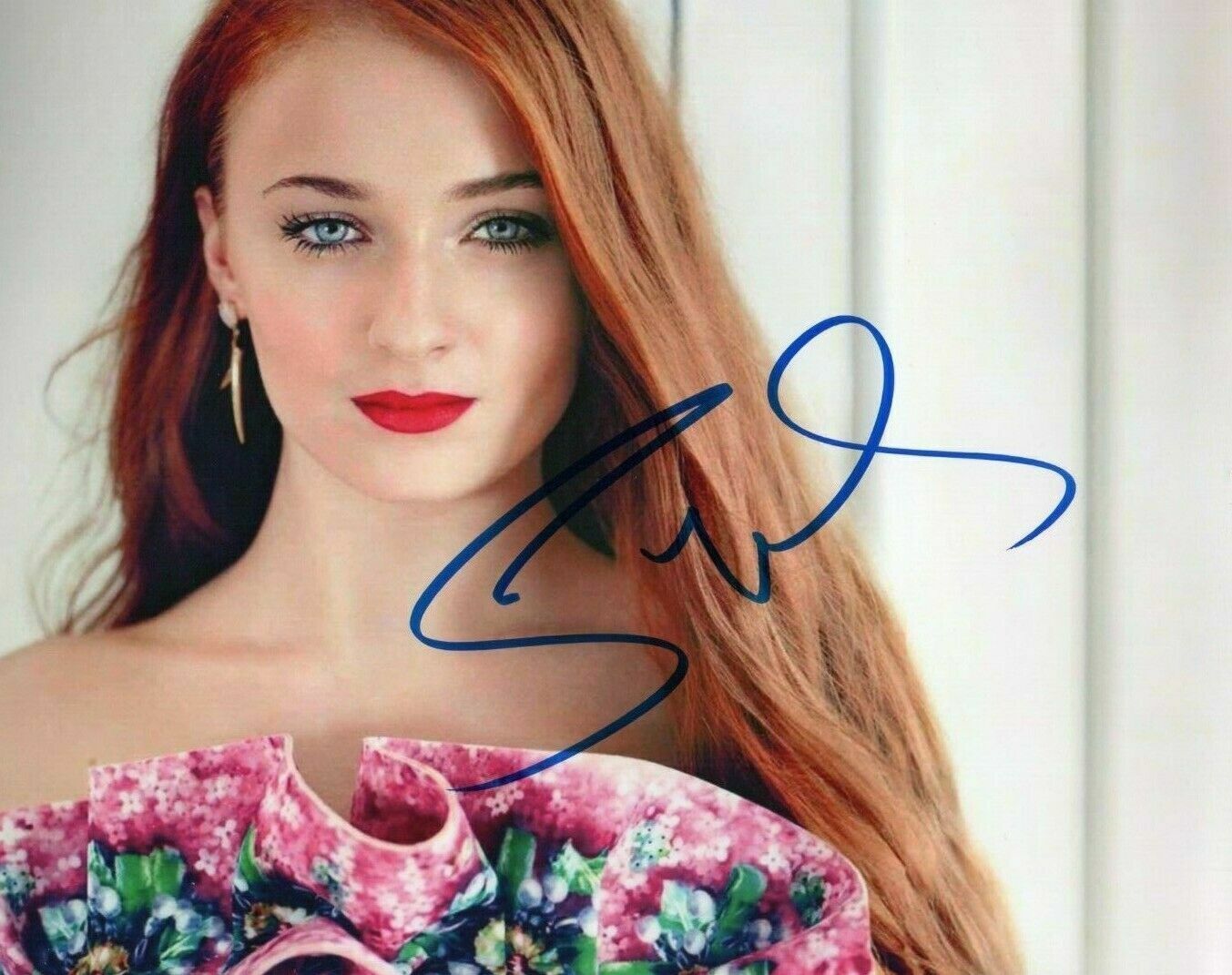 Sophie Turner Autographed Signed 8x10 Photo Poster painting ( Game of Thrones ) REPRINT