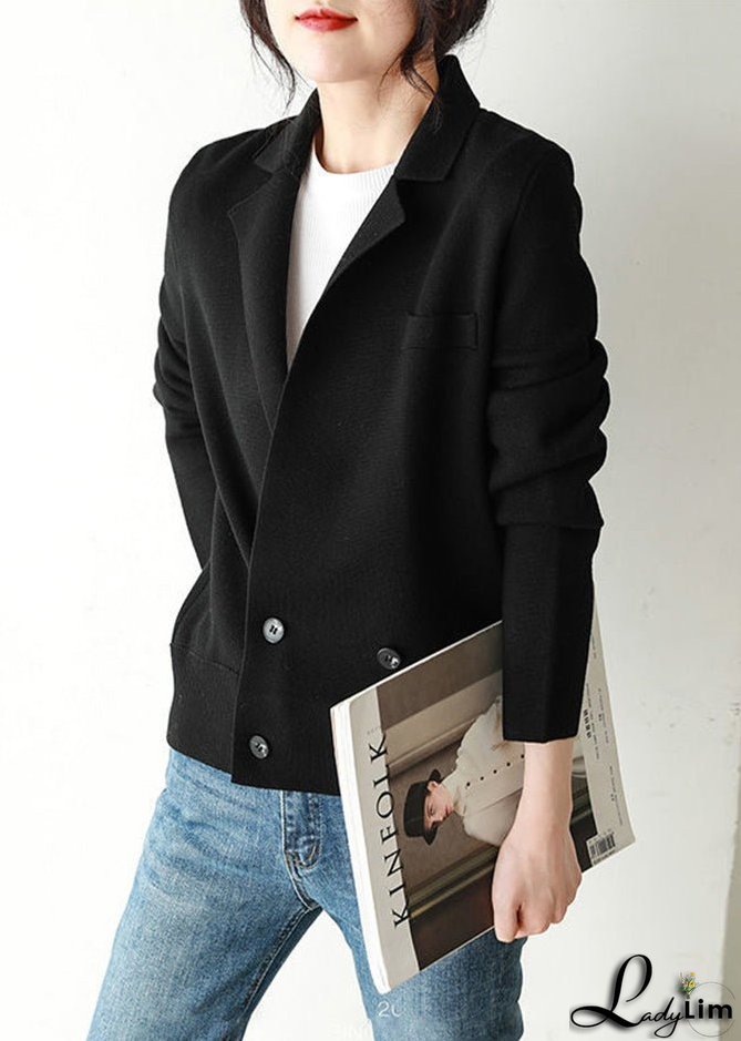 Versatile and Comfortable Coat