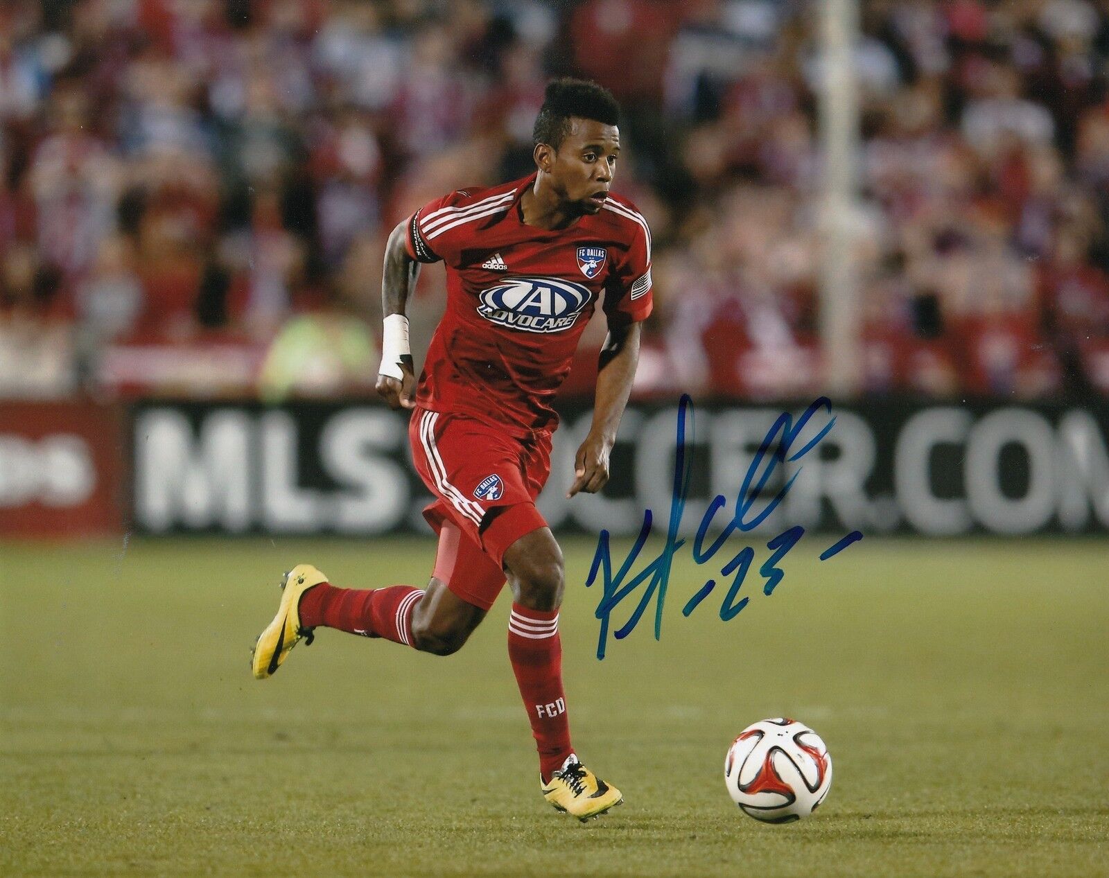 KELLYN ACOSTA signed *FC DALLAS* MLS SOCCER 8X10 Photo Poster painting W/COA (TEAM USA) PROOF #2