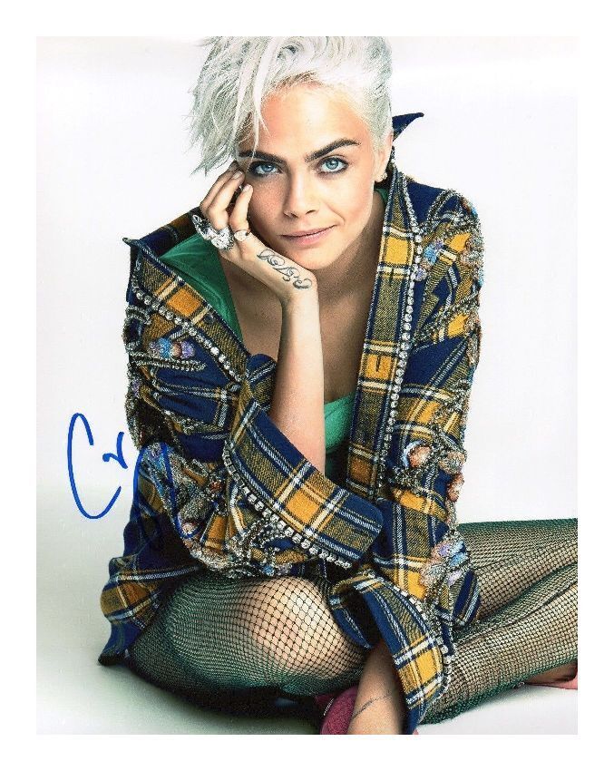 CARA DELEVINGNE AUTOGRAPHED SIGNED A4 PP POSTER Photo Poster painting PRINT 5