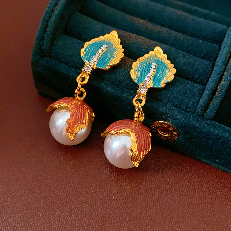 Medieval Leaf Leaf Artificial Pearl Electroplating Earrings