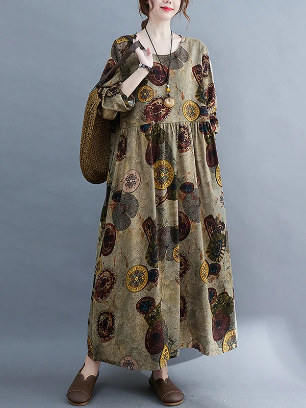 Timeless Elegance: Artistic Retro Maxi Dress with Loose Long Sleeves ...