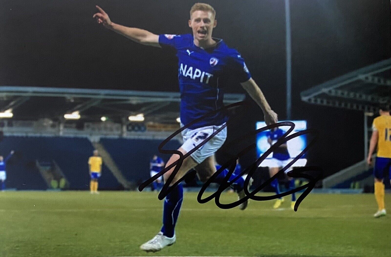 Eoin Doyle Genuine Hand Signed Chesterfield 6X4 Photo Poster painting 2