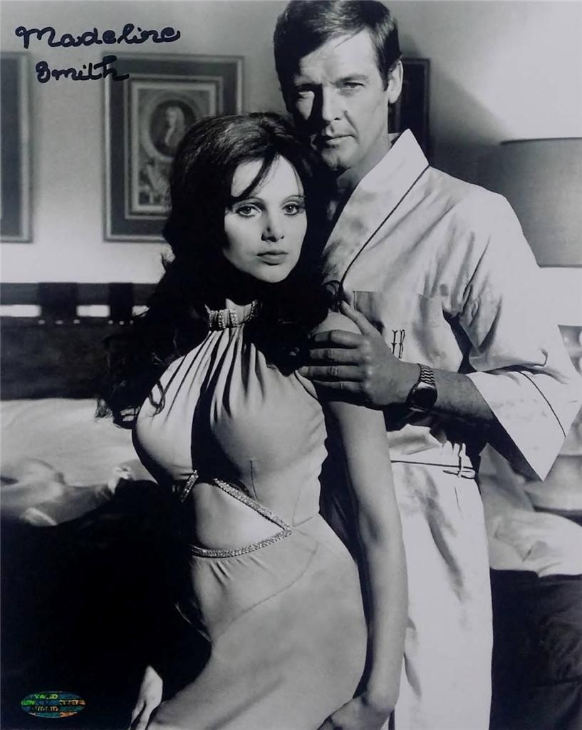 MADELINE SMITH James Bond Girl signed 8x10 w/ Roger Moore ~ OC COA + Photo Poster painting Proof