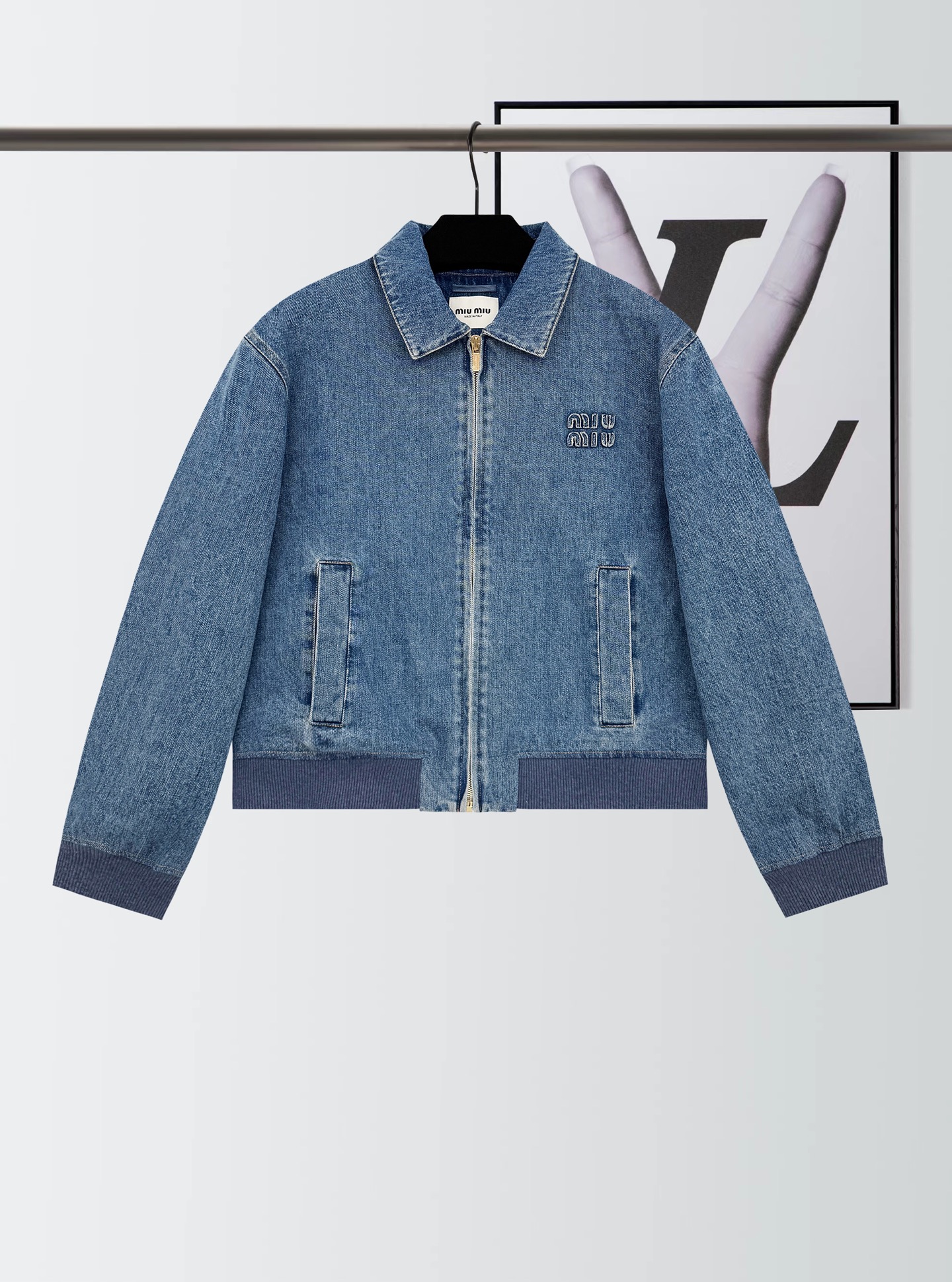 高仿衣服 MIUMIU 刺繡徽標翻領牛仔夾克外套