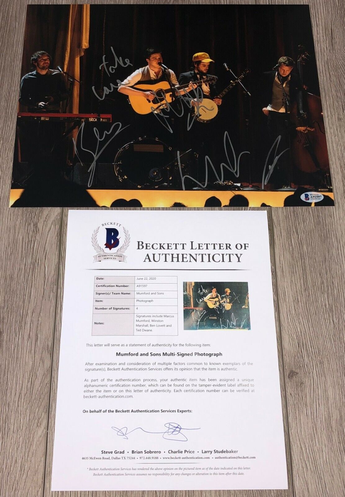 MUMFORD AND SONS SIGNED 11x14 Photo Poster painting MARCUS +3 w/PROOF & BECKETT BAS LOA