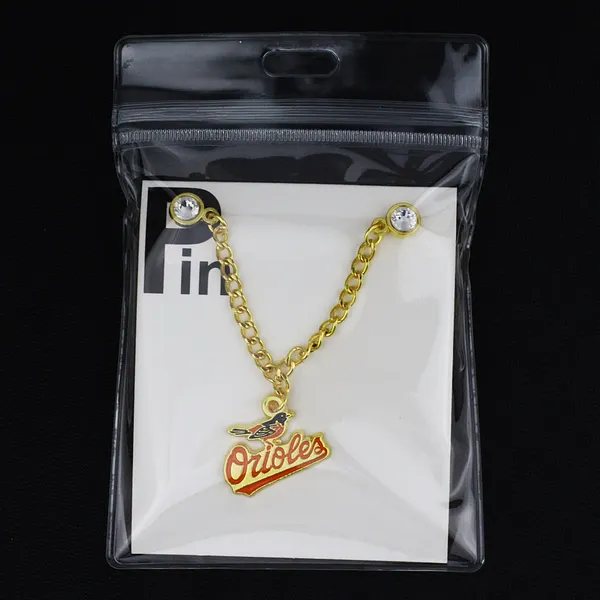 Foto del pin Baseball Hat Pendant 12