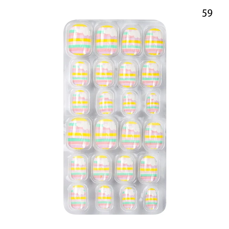 Children Adult 24 Fake Nails Christmas Cartoon Pattern Boxed Children Simple Wear-resistant Finished Full Covering Nail Sticker