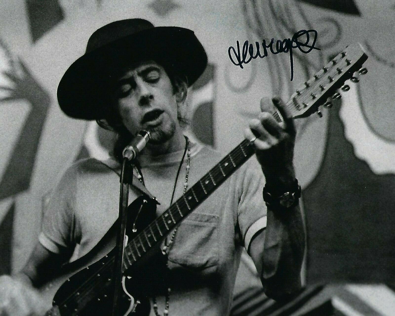 GFA and the Bluesbreakers * JOHN MAYALL * Signed 8x10 Photo Poster painting J7 COA