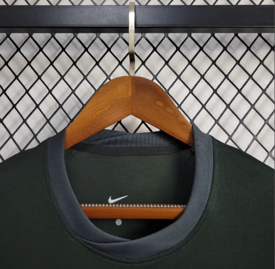 24/25 Liverpool Away Football Shirt Thai Quality