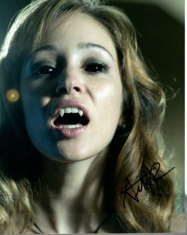 Autumn reeser signed autographed lost boys nicole 8x10 Photo Poster painting