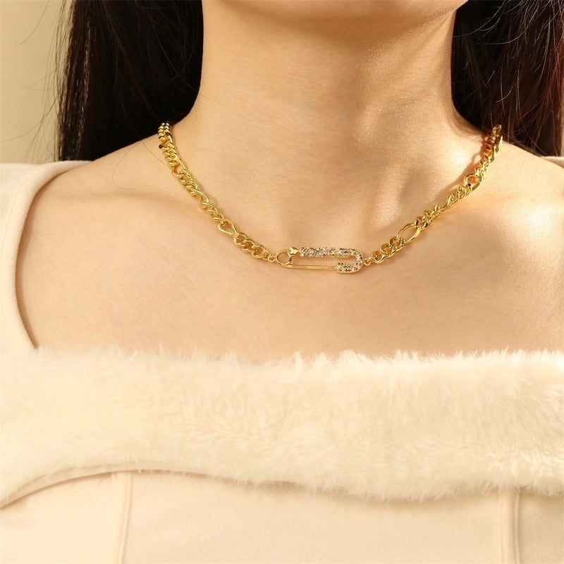 Copper 18K Gold Plated Minimalist Classic Style Patchwork Plating Pentagram Paper Clip Can Pendant Necklace