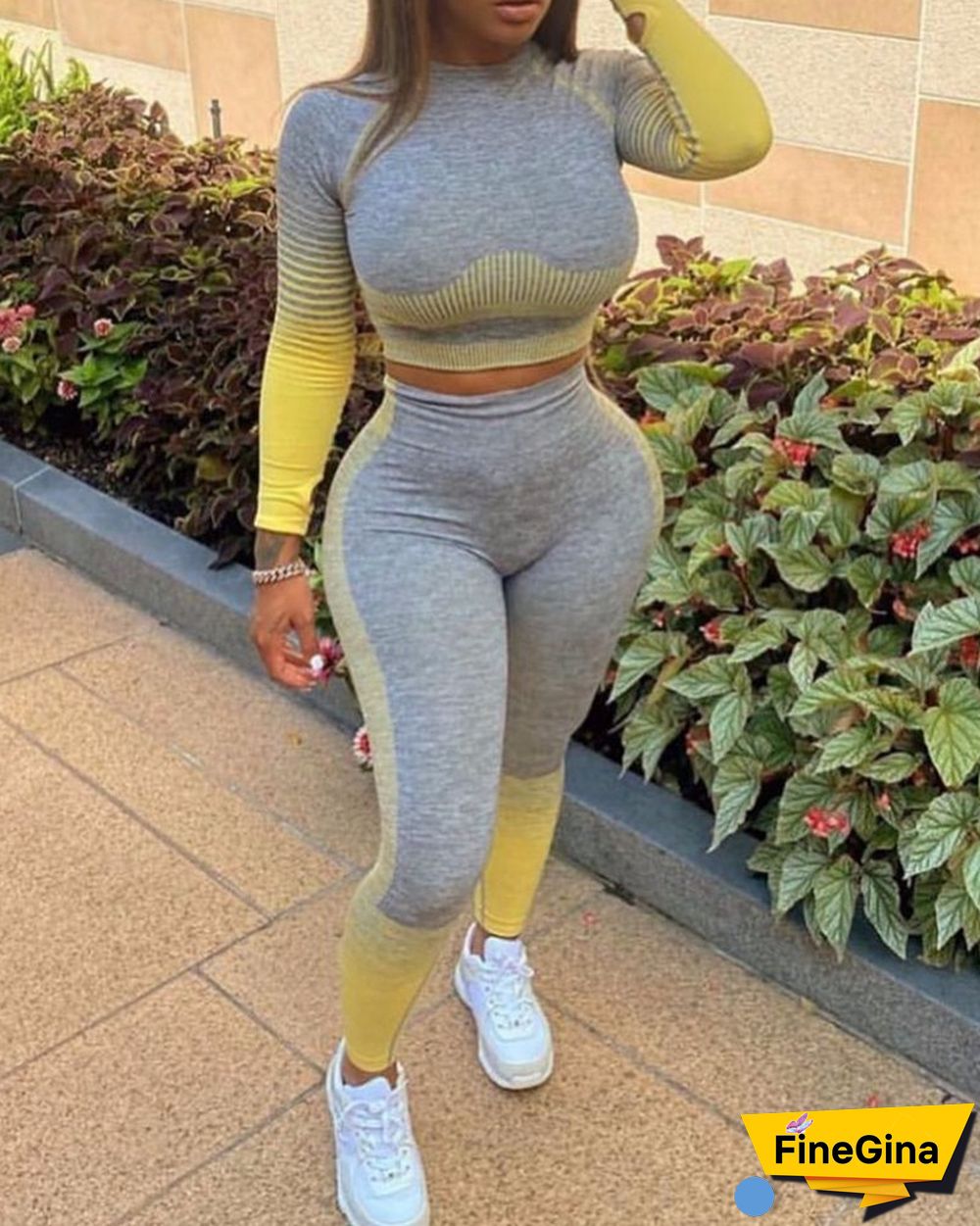 Colorblock Crop Top & Skinny Pants Set